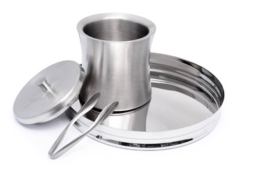 Eastern Tabletop: Sleek Stainless Bar Tray Has Come To Play