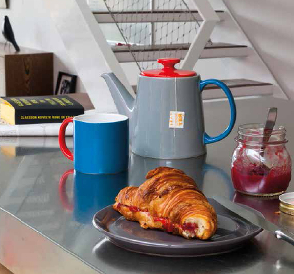 Dutch Company Jansen+co Bring Contrasting Colors to Coffee & Tea Service