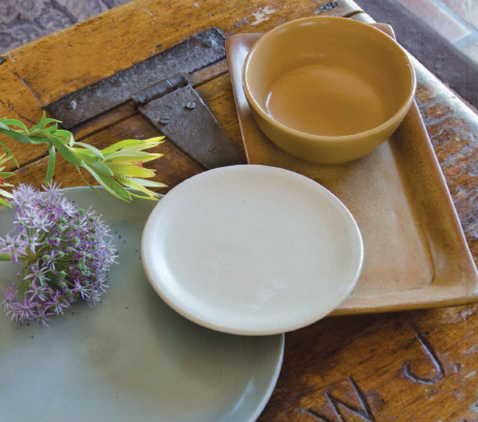 Orion Trading: New Stoneware Collection Helps Continue to Create Dining Memories