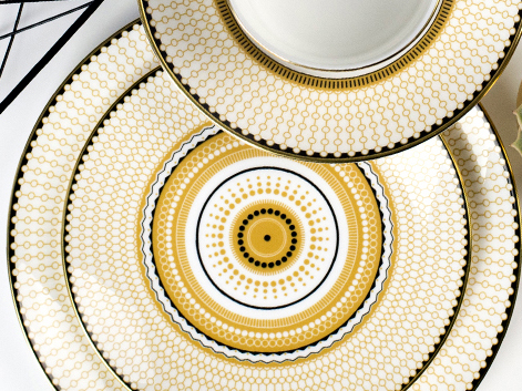 Royal Crown Derby’s New OSCILLATE Design – Simple Sophistication for Your Table